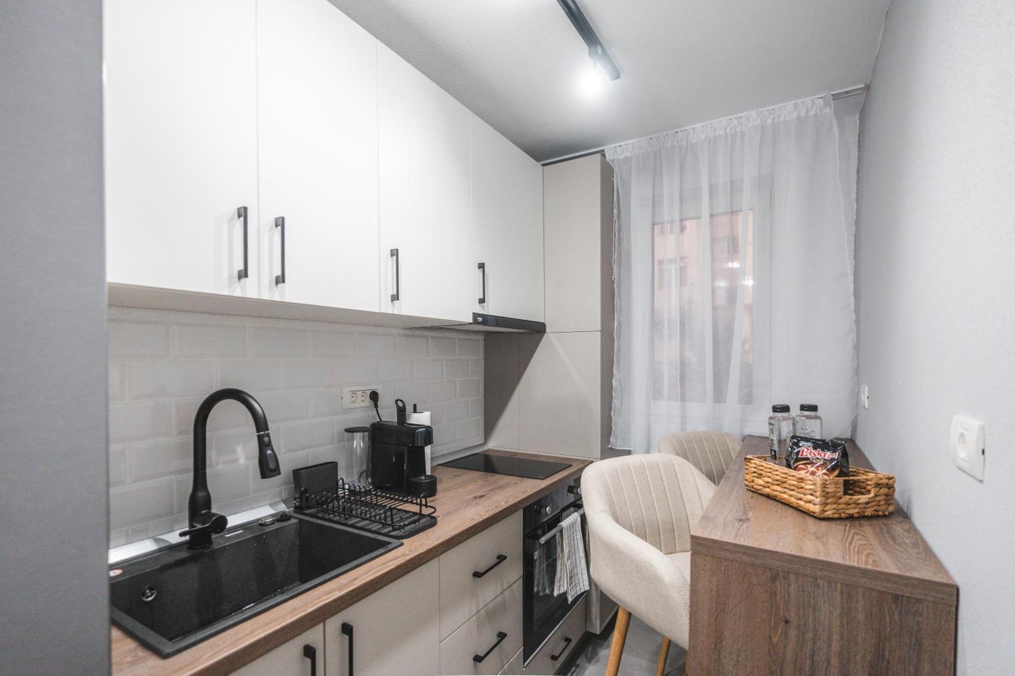Apartament Iulia Si Alex Curtea de Argeş Buitenkant foto
